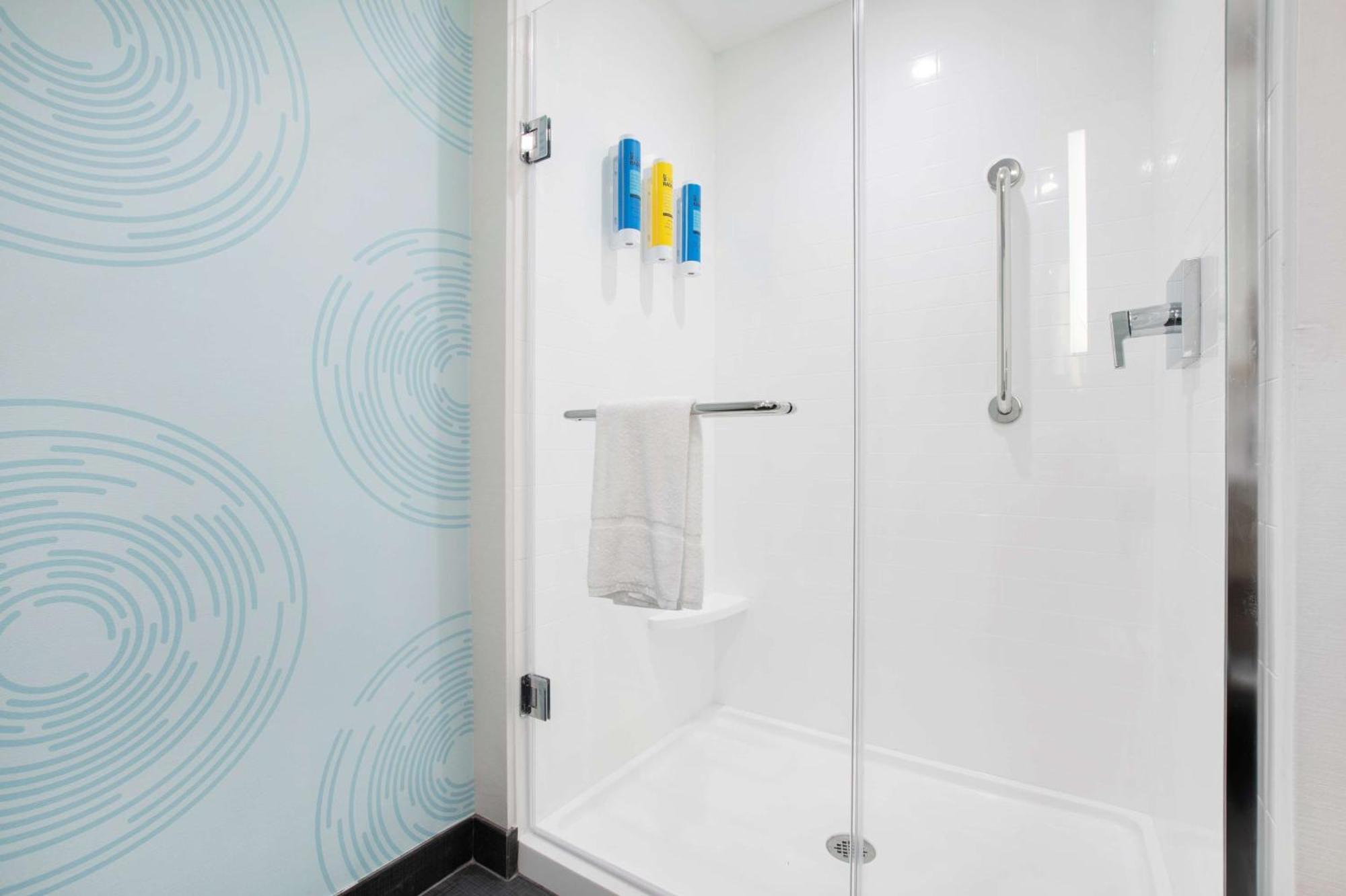 Tru By Hilton Chapel Hill Hotel Ngoại thất bức ảnh