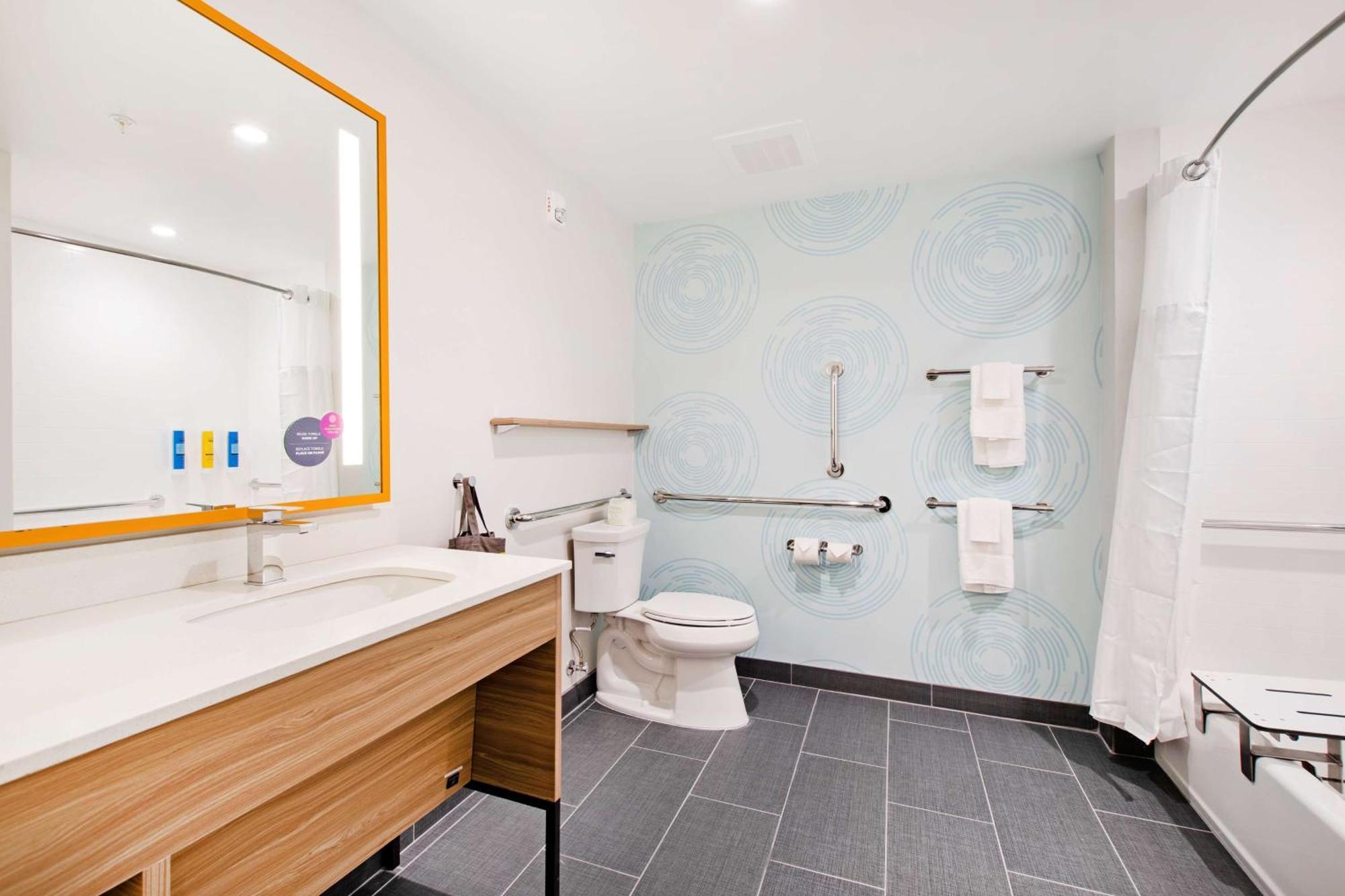 Tru By Hilton Chapel Hill Hotel Ngoại thất bức ảnh