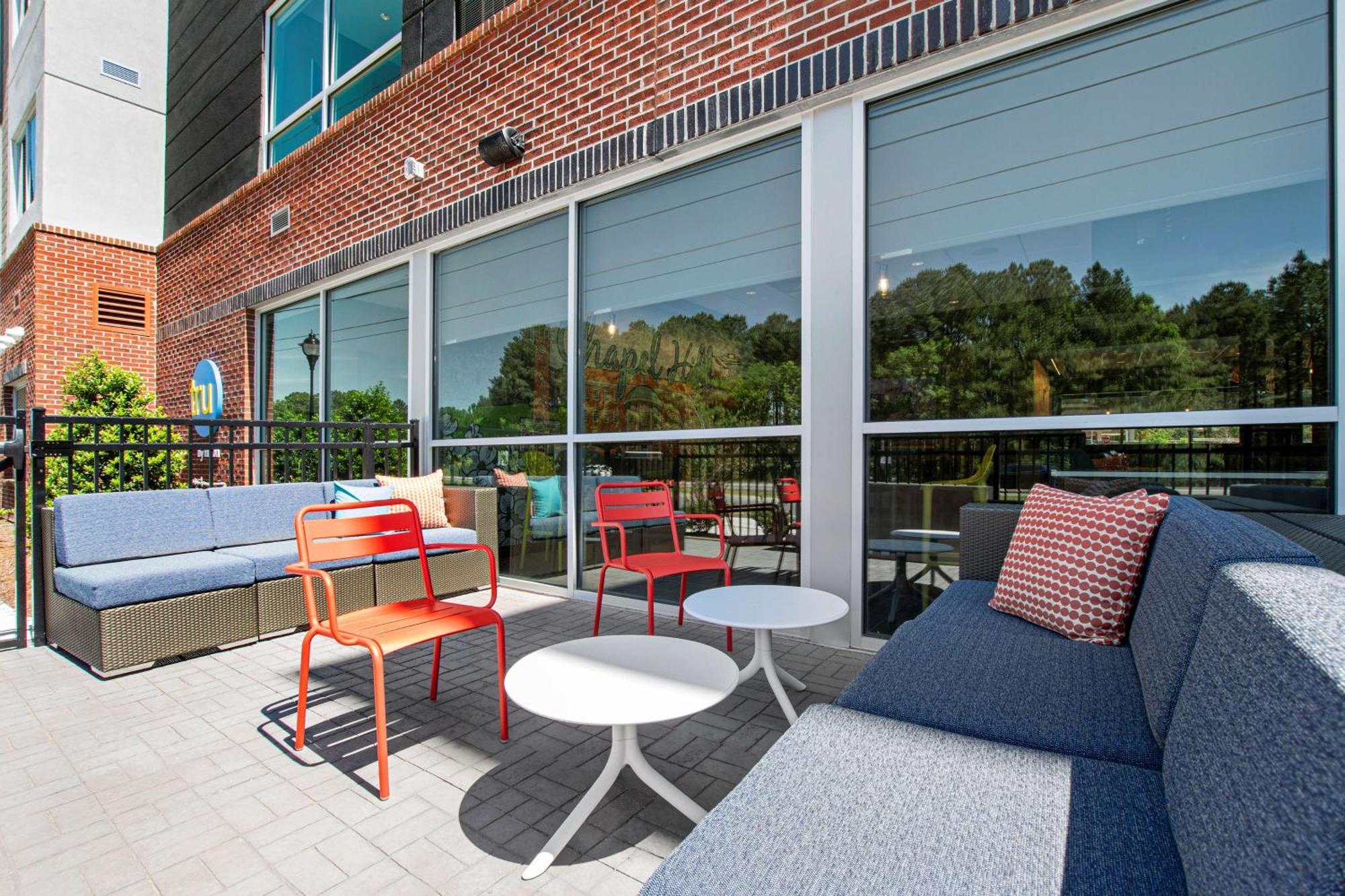 Tru By Hilton Chapel Hill Hotel Ngoại thất bức ảnh